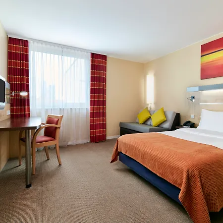 Hotel Express Centre West