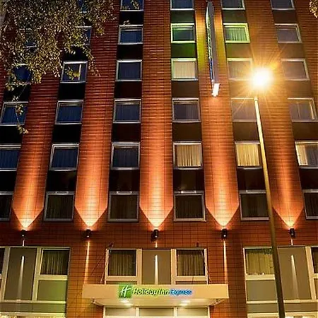Express Centre West