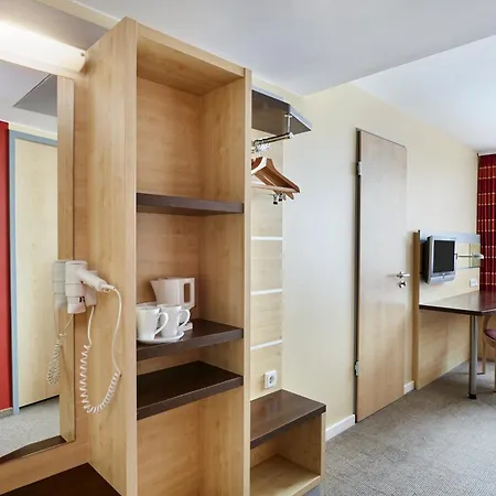 Express Centre West 3* Berlim