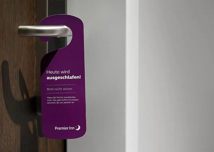 Hotell Express Centre West