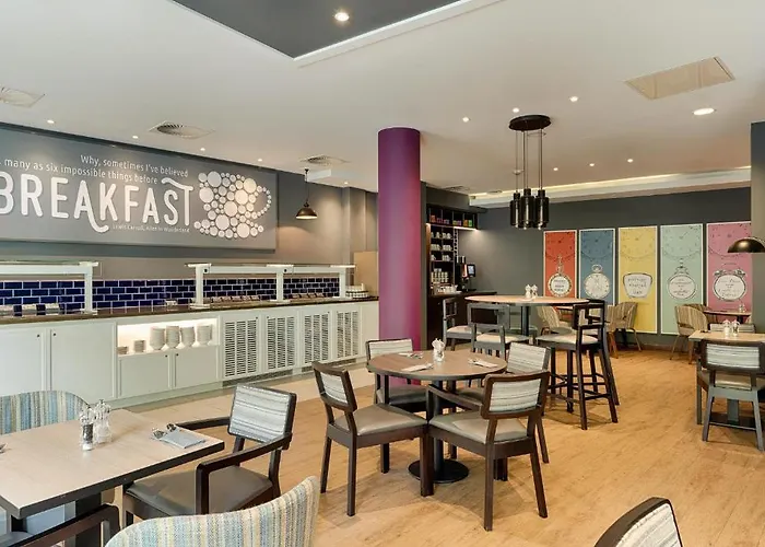 Hotell Express Centre West 3*