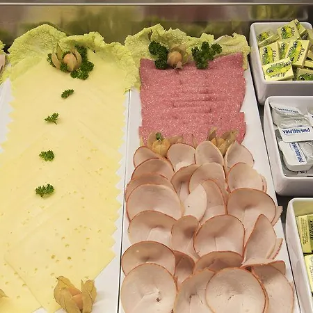 Hotel Express Centre West