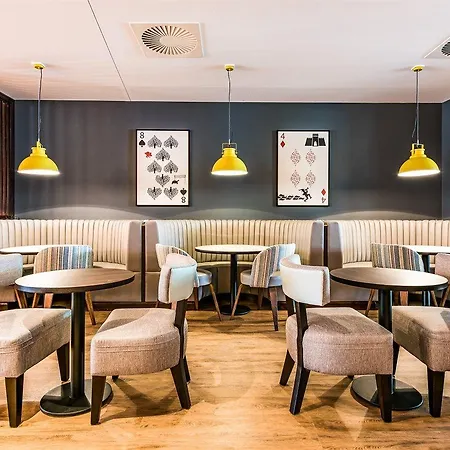 Hotel Express Centre West